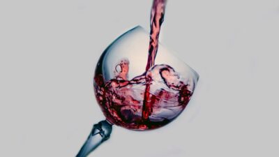 red wine digital wallpaper